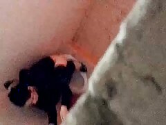 ຜູ້ຊາຍ Bodacious fuck ສາວໃນປາກເອົາເຮັດ