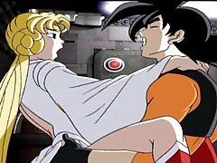 Bitch sensual ມີຄວາມສຸກຕັດສິນໃຈເອົາມັນຢູ່ໃນປາກຂອງນາງ