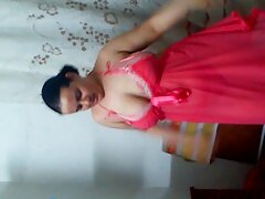 ແຟນງາມ playfully ເລຍຄົນອື່ນແຕ່ລະຄົນ pussy