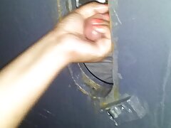 ເດັກຍິງໂຣແມນຕິກ masturbate ຢູ່ທາງຫນ້າຂອງເຕົາໄຟ