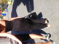 ເດັກຍິງງາມ rubbing pussies ແລະ kissing passionately