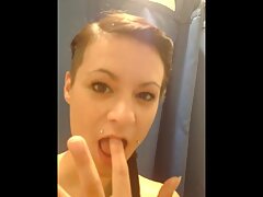 Cock oiled ທີ່ເຫມາະສົມ slides ເຂົ້າໄປໃນ Pussy